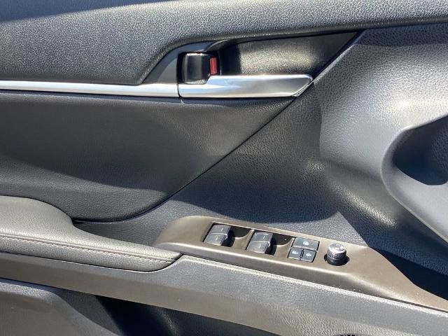 Used 2021 Toyota Camry XSE w/ TRD Appearance Package (TMS) FWD image 20