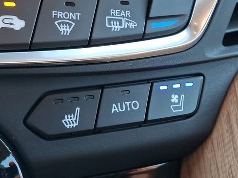 Used 2021 Acura TLX Advance image 27