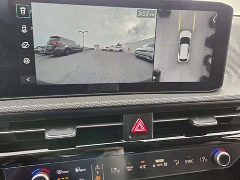 New 2025 Kia EV6 Wind image 11