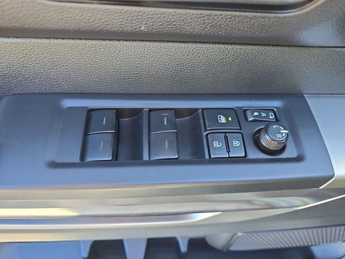 Used 2022 Toyota Tundra SR5 image 26