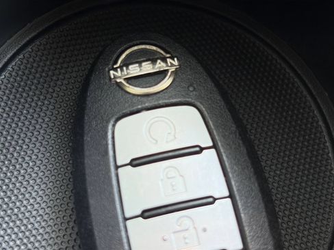 Used 2025 Nissan Altima 2.5 SV FWD image 24