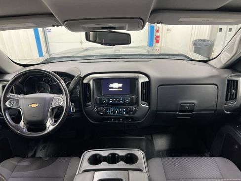 Used 2018 Chevrolet Silverado 1500 LT w/ All Star Edition AWD/4WD image 10