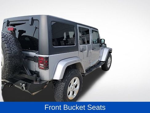 Used 2014 Jeep Wrangler Unlimited Sahara w/ Connectivity Group AWD/4WD image 7