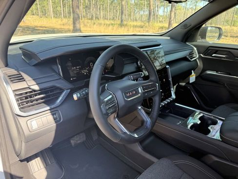 New 2026 GMC Acadia Elevation w/ LPO, Floor Liner Package FWD image 17