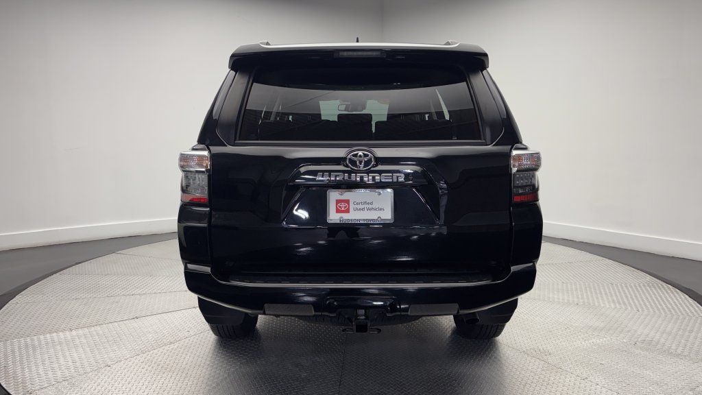 Used 2023 Toyota 4Runner SR5 Premium w/ Moonroof Package AWD/4WD image 36