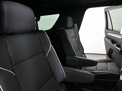 New 2025 Cadillac Escalade Premium Luxury w/ Touring Package image 23