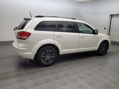 Used 2018 Dodge Journey SE w/ Popular Equipment Group FWD image 9