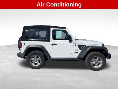 Used 2021 Jeep Wrangler Sport image 7