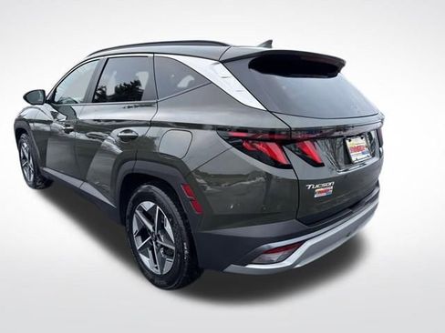 Certified 2025 Hyundai Tucson SEL image 3