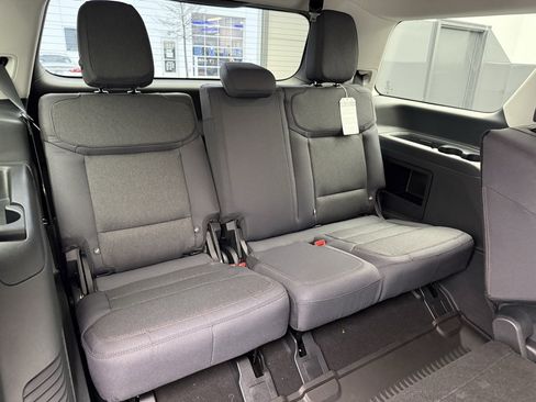 New 2025 Ford Expedition Active image 68