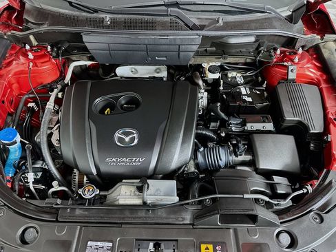 Used 2018 MAZDA CX-5 Touring w/ Preferred Equipment Package FWD image 31