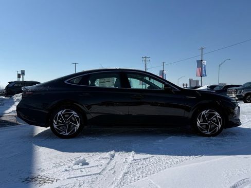 New 2026 Hyundai Sonata SEL FWD image 8