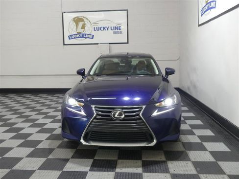 Used 2017 Lexus IS 300 AWD w/ Premium Package image 2
