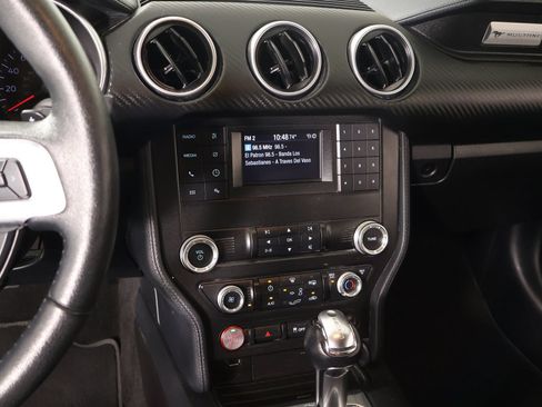 Used 2019 Ford Mustang Coupe RWD image 5