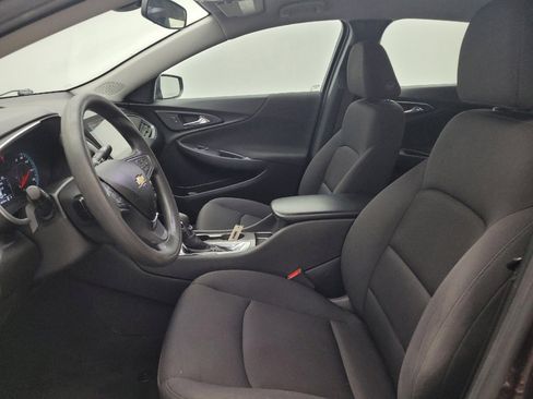 Used 2021 Chevrolet Malibu LS FWD image 17