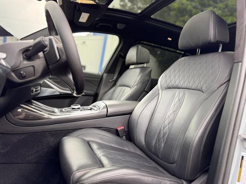 Used 2024 BMW X7 M60i w/ Executive Package AWD/4WD image 21