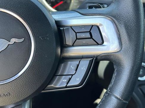 Used 2020 Ford Mustang Coupe RWD image 15