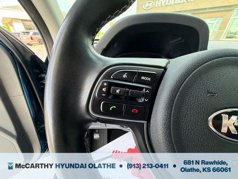 Used 2019 Kia Niro LX FWD image 18