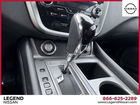 Used 2023 Nissan Murano SV image 28