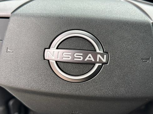 New 2026 Nissan Sentra SR w/ SR Premium Package FWD image 25