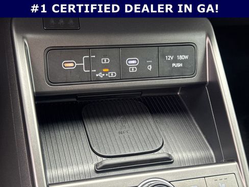 Certified 2025 Hyundai Kona SEL image 28