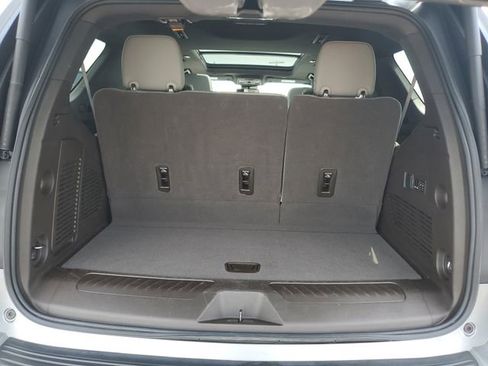 Used 2023 Chevrolet Tahoe LT w/ LT Signature Package AWD/4WD image 8