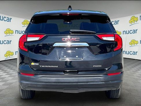 Used 2024 GMC Terrain SLE AWD/4WD image 5