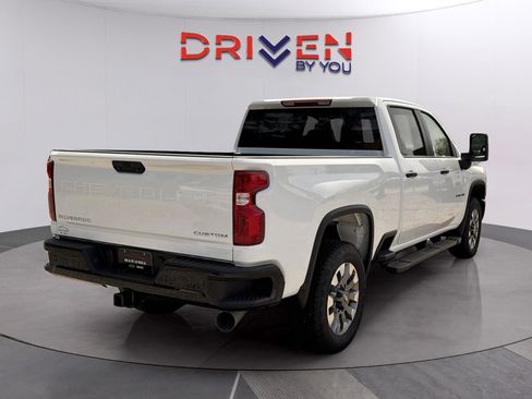New 2026 Chevrolet Silverado 2500 Custom w/ Custom Value Package AWD/4WD image 5