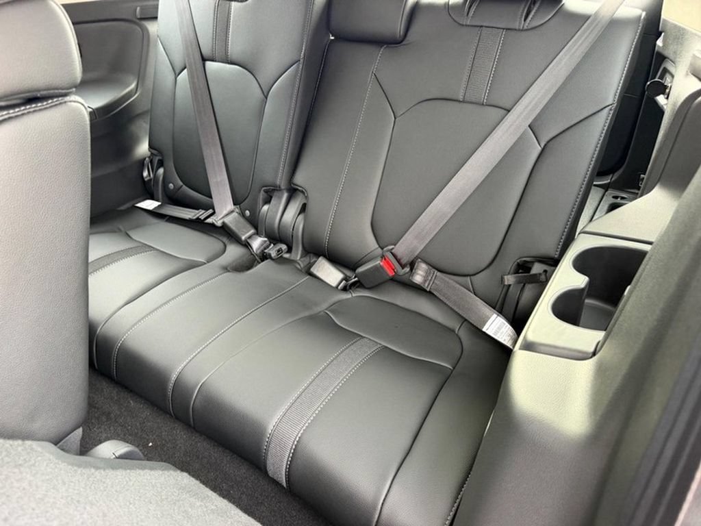 New 2026 Honda Pilot EX-L image 9