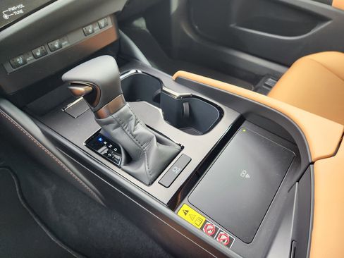 New 2025 Lexus ES 350 w/ Premium Package image 15