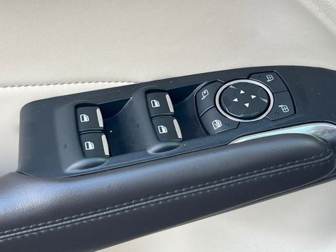 Certified 2019 Lincoln MKC Reserve w/ MKC Technology Package FWD image 14