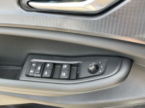 New 2025 Jeep Grand Cherokee L Laredo w/ Luxury Tech Group I image 19