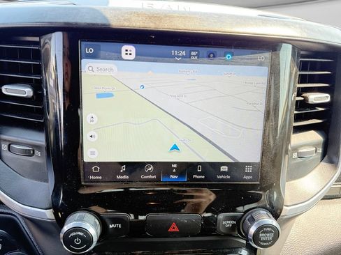 Used 2022 RAM 1500 Big Horn AWD/4WD image 28