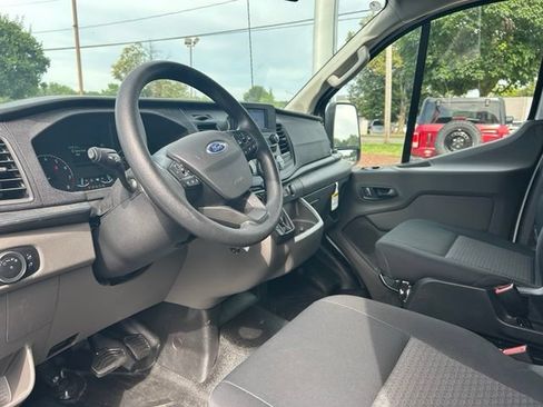 Used 2025 Ford Transit 250 Low Roof w/ Exterior Upgrade Package RWD image 14
