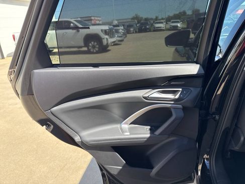 Used 2025 Audi Q5 Premium Plus w/ Premium Plus AWD/4WD image 12