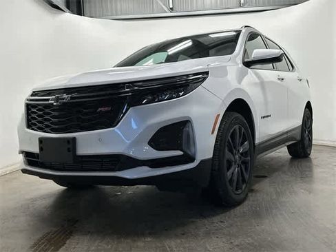 Used 2023 Chevrolet Equinox RS image 28