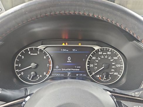 Used 2019 Nissan Altima 2.5 SR FWD image 6