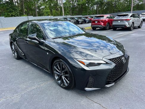 Certified 2025 Lexus IS 350 F Sport RWD image 4