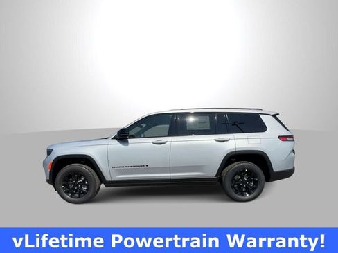 New 2025 Jeep Grand Cherokee L Laredo AWD/4WD image 5