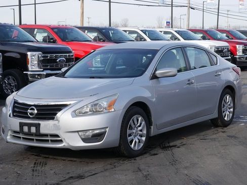 Used 2013 Nissan Altima 2.5 S image 4