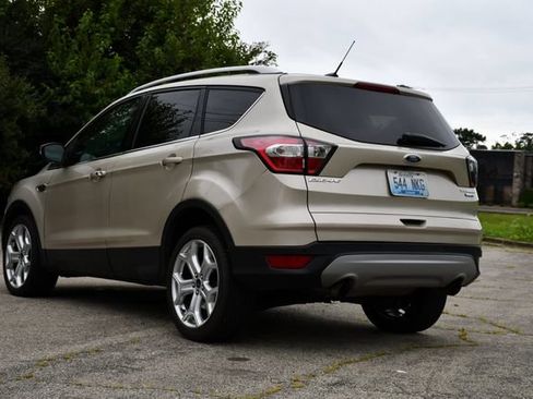 Used 2017 Ford Escape Titanium AWD/4WD image 5