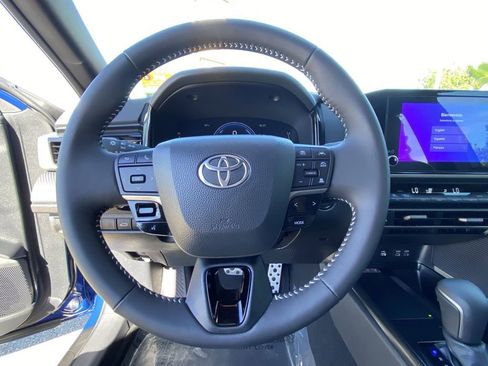 Certified 2026 Toyota Camry SE image 25