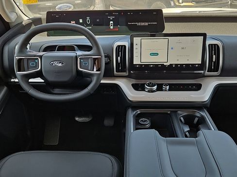 New 2027 Ford Expedition Active RWD image 20