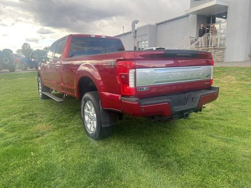 Used 2017 Ford F250 Platinum w/ FX4 Off-Road Package image 3