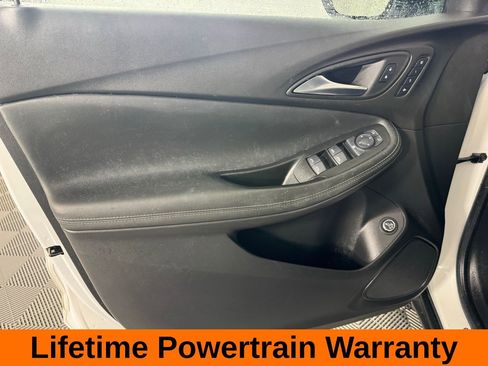 Used 2023 Buick Encore GX Essence w/ Experience Buick Package image 10