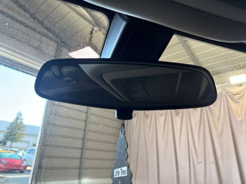Used 2020 GMC Acadia SLE FWD image 28