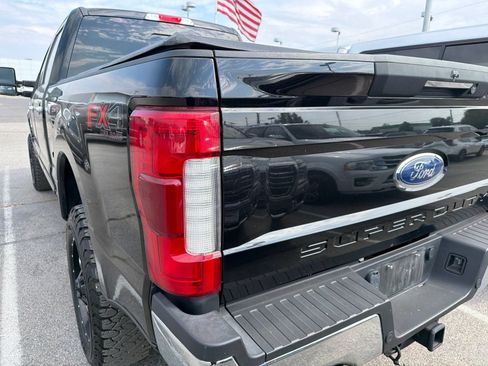 Used 2018 Ford F350 Lariat w/ Lariat Ultimate Package AWD/4WD image 6