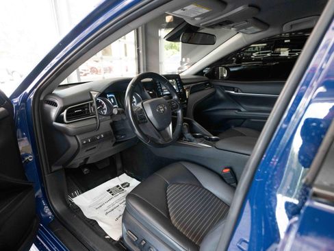 Used 2024 Toyota Camry SE FWD image 8