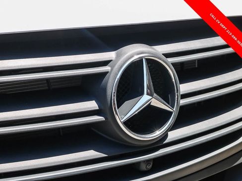 Used 2024 Mercedes-Benz Sprinter 2500 image 5