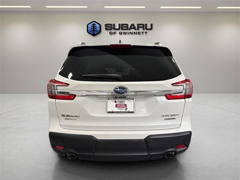 Used 2023 Subaru Ascent Limited image 4